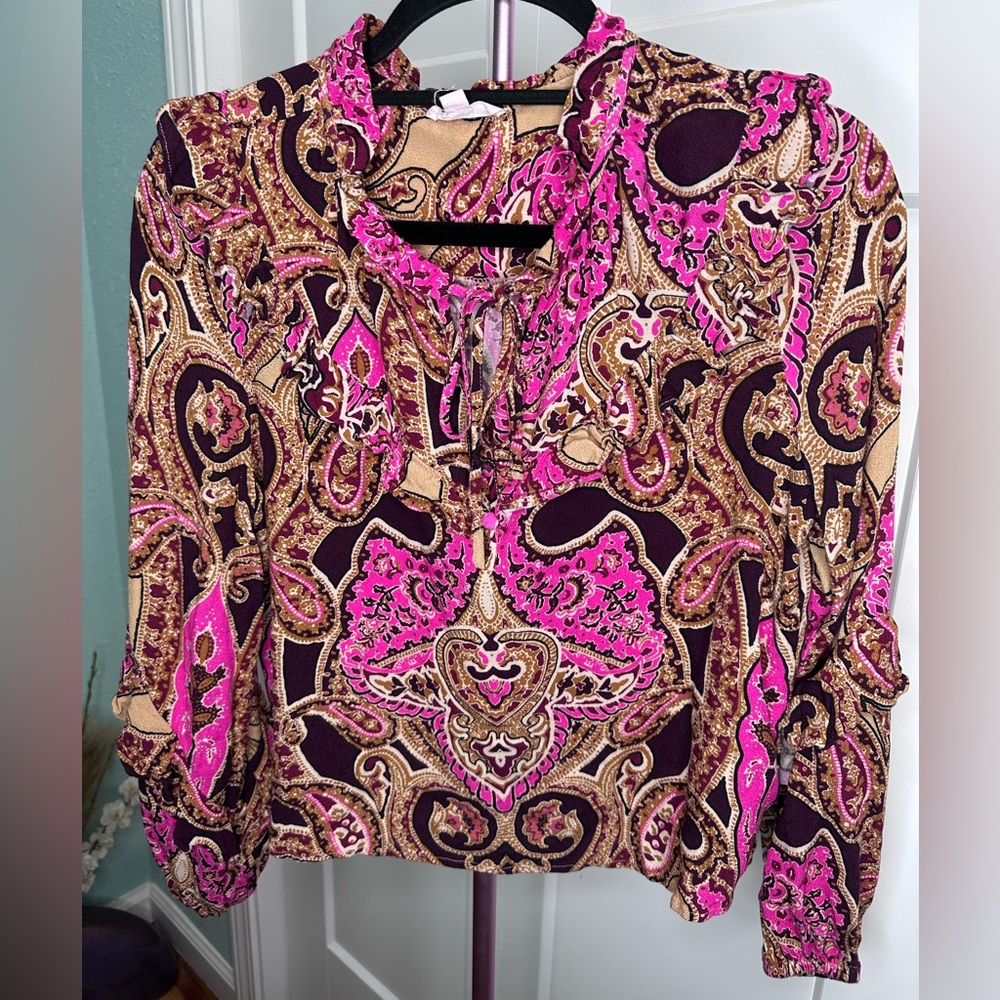 a Loves a - Elegant Paisley Ruffle Blouse - Pink and Brown, Small western chic